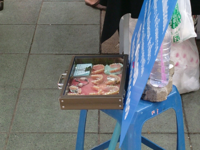 Dentures for Sale in Bangkok